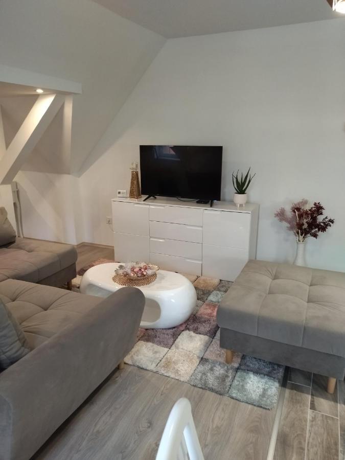 Valentin Apartman Makó Exterior foto